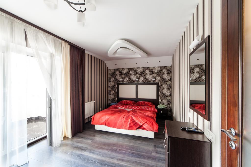 Home Comfort Livoberezhna Iec Kiev Exterior photo