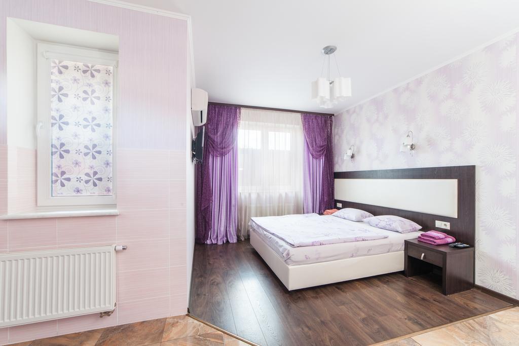 Home Comfort Livoberezhna Iec Kiev Exterior photo